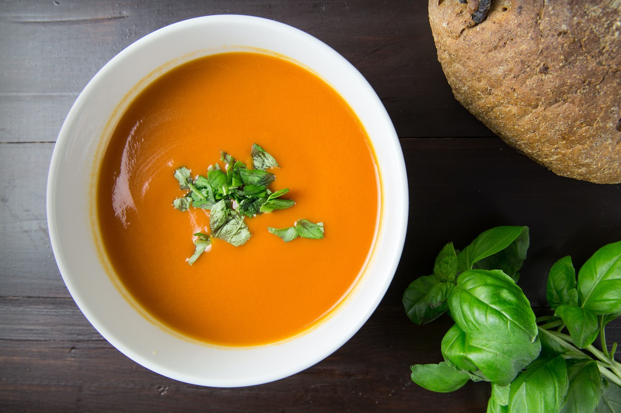 Zupa pomidorowa jako zdrowy posiłek dla dzieci